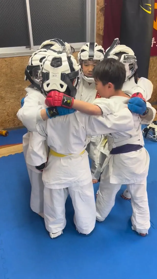 団体戦！チームで円陣！